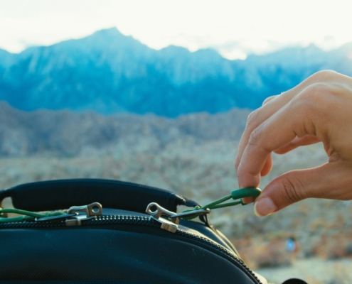 how to fix backpack zipper